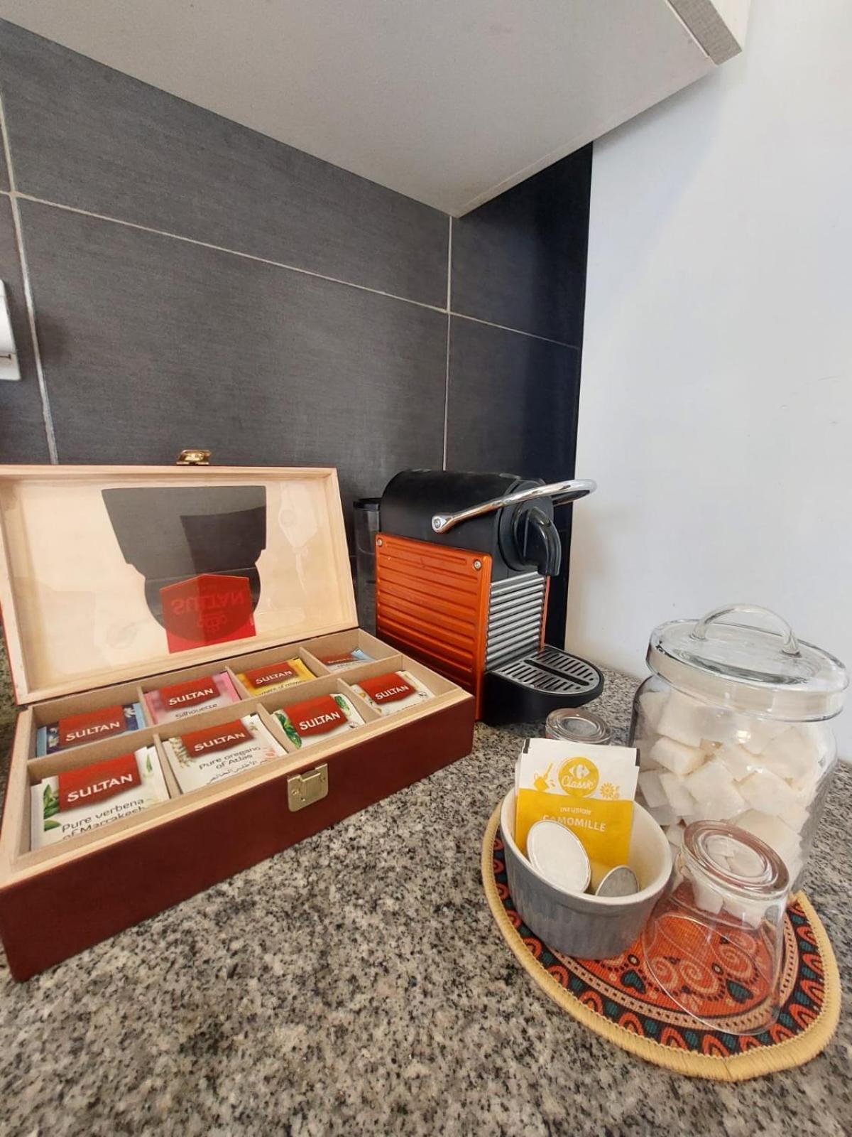 Charite Host Appartement , Wifi Et Parking Gratuit Agadir Eksteriør bilde